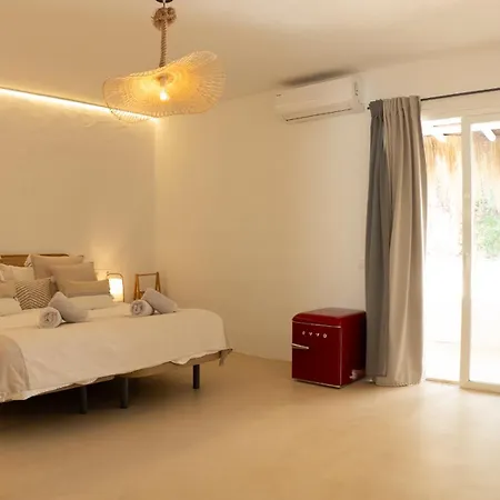 Clara Ibiza Santa Eularia des Riu